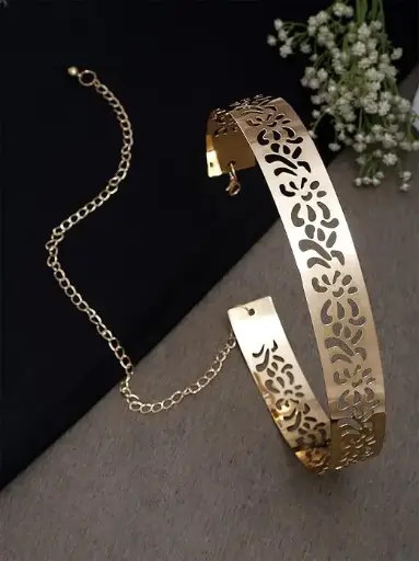 Adjustable Metal Plate Type Golden Kamarband Waist Belt For Pets